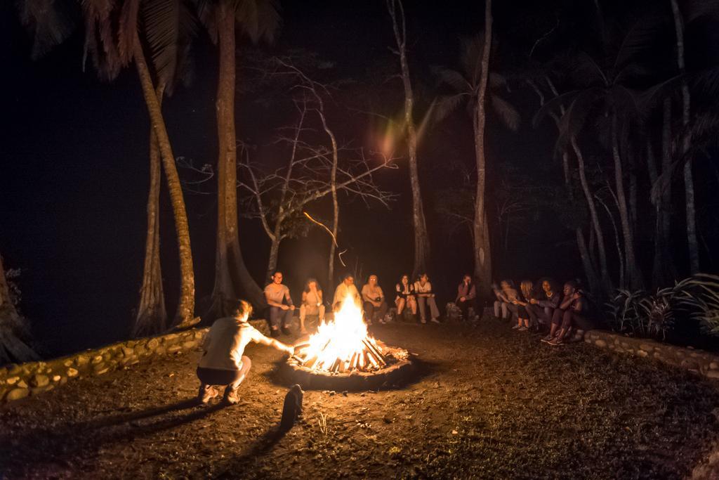 Lirio Lodge Barra de Pacuare Dış mekan fotoğraf
