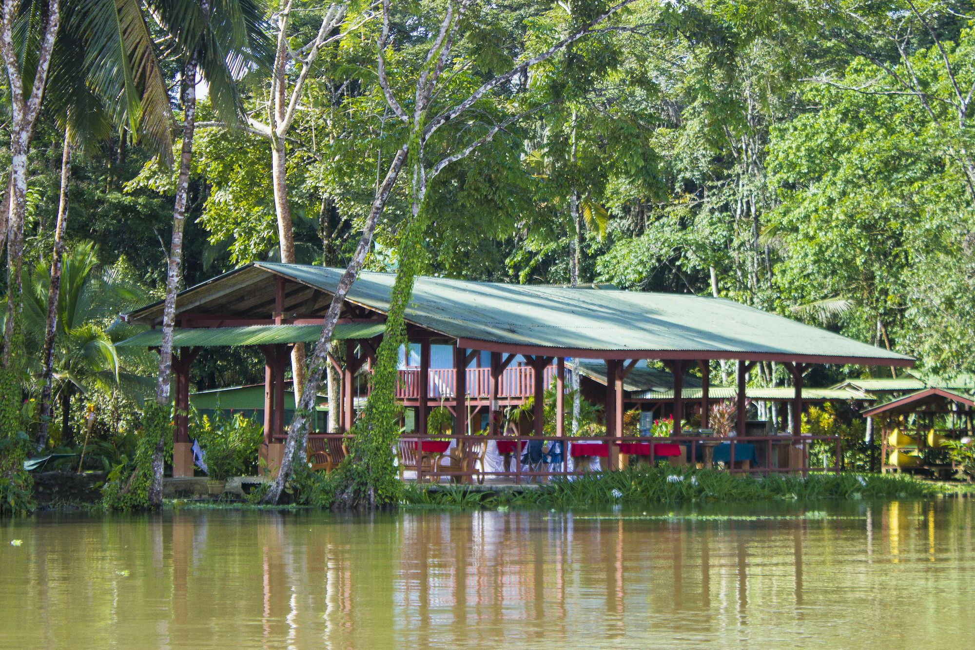 Lirio Lodge Barra de Pacuare Dış mekan fotoğraf